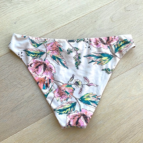 O’Neill Van don floral ring Hileg bikini Bottoms - Picture 6 of 10